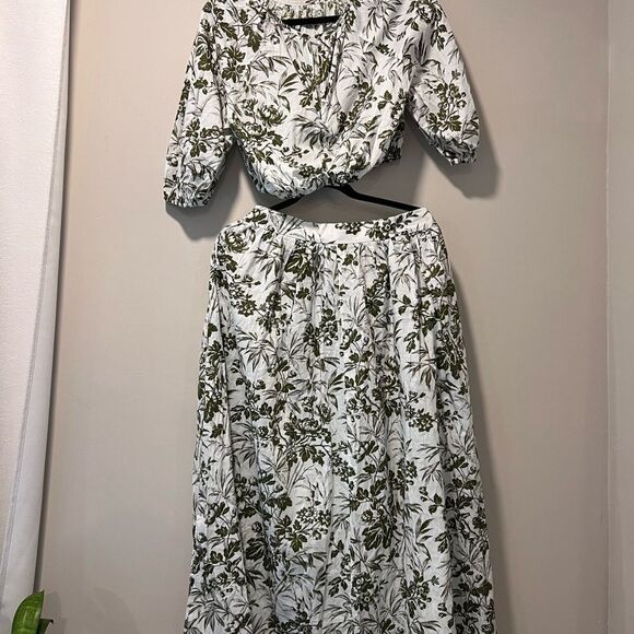 Petal & Pup NWT DELILAH SET - GREEN FLORAL SIZE Large - Picture 9 of 13